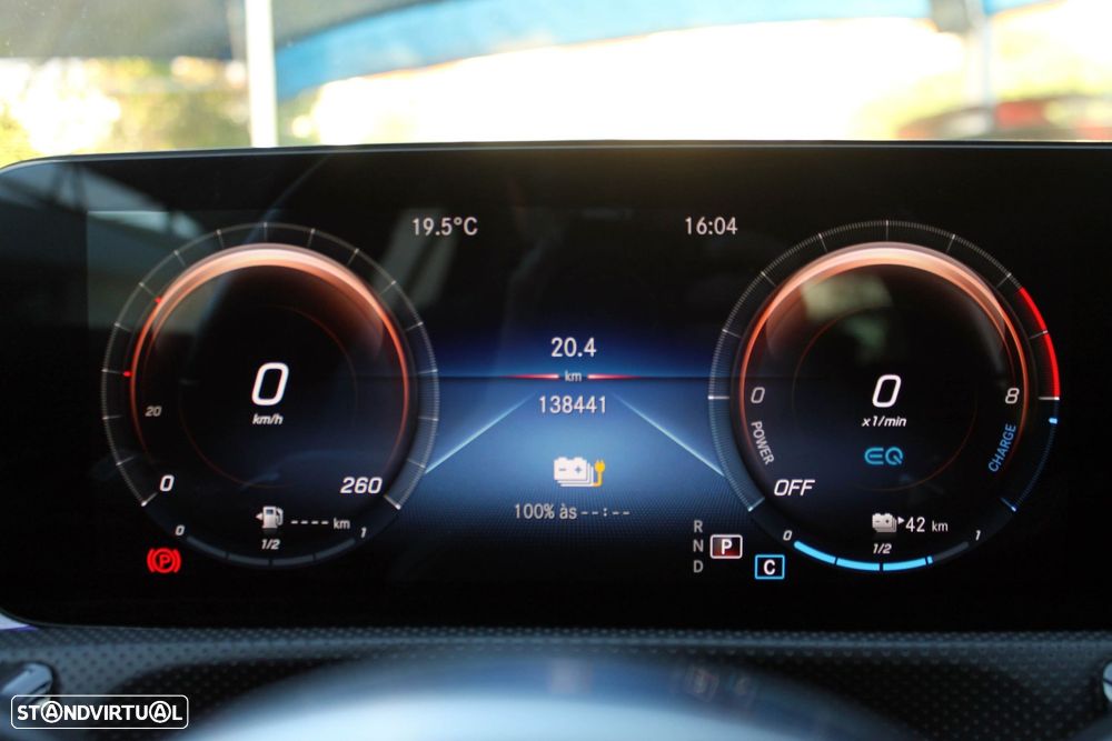 Mercedes-Benz CLA 250 e 8G-DCT AMG Line - 15