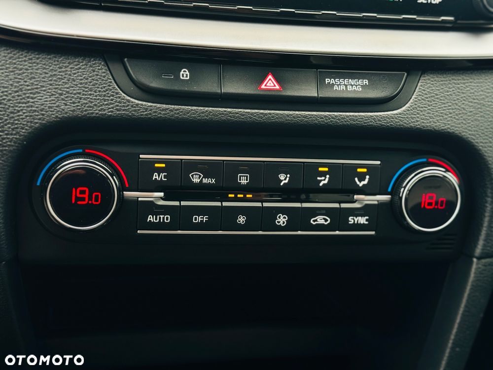 Kia ProCeed 1.5 T-GDI GT Line - 13
