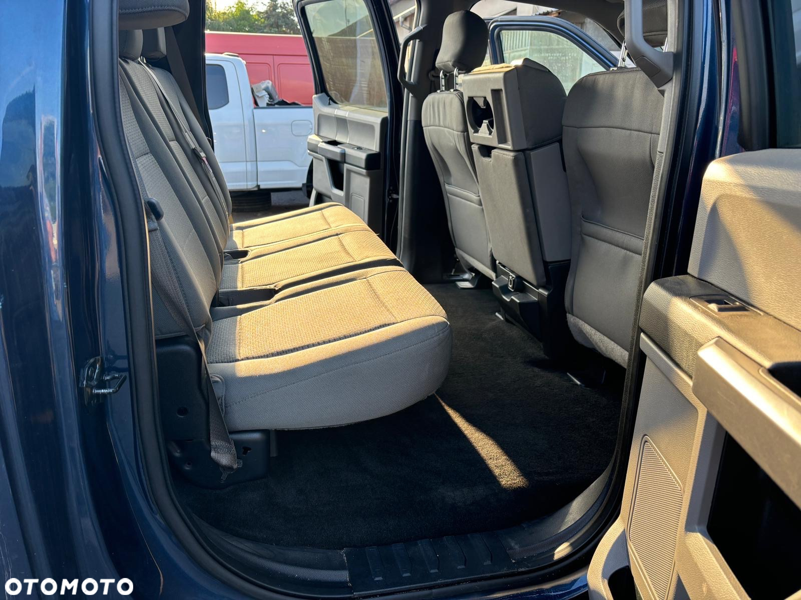 Ford F150 - 19