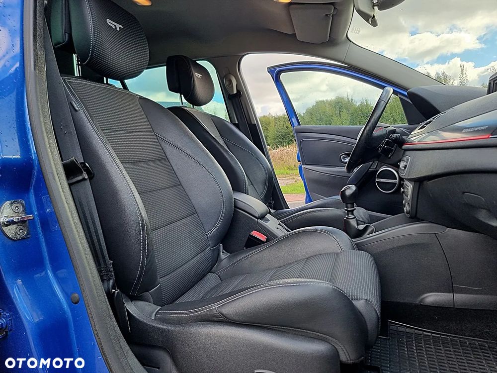 Renault Megane TCe 190 Start & Stop GT - 25