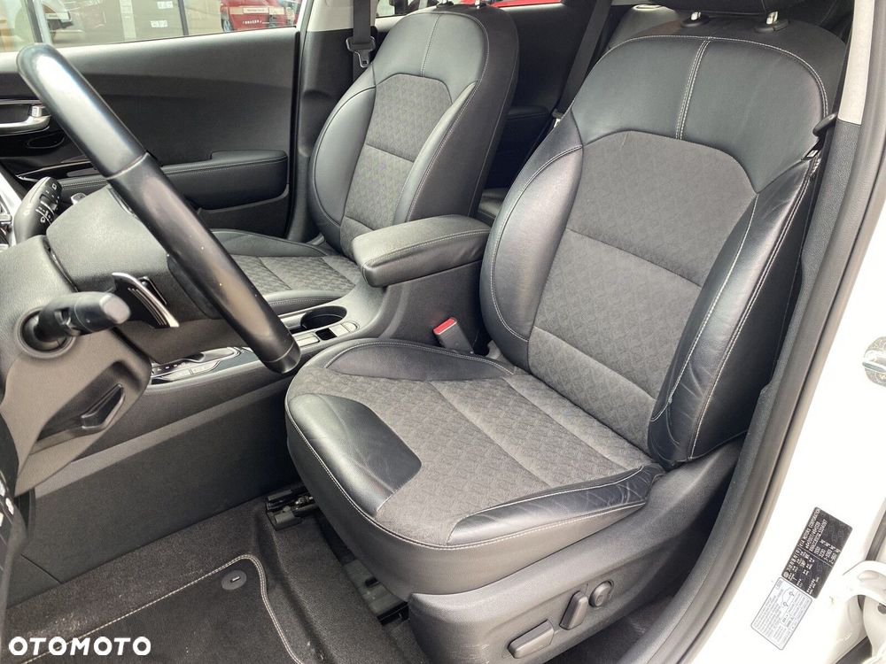 Kia Niro - 10