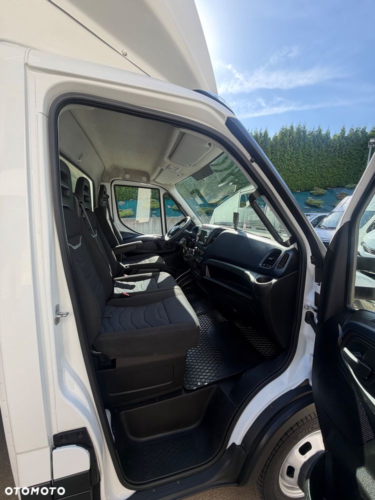 Iveco Daily 35C14 Kontener 8 Palet z windą 750 kg - 19