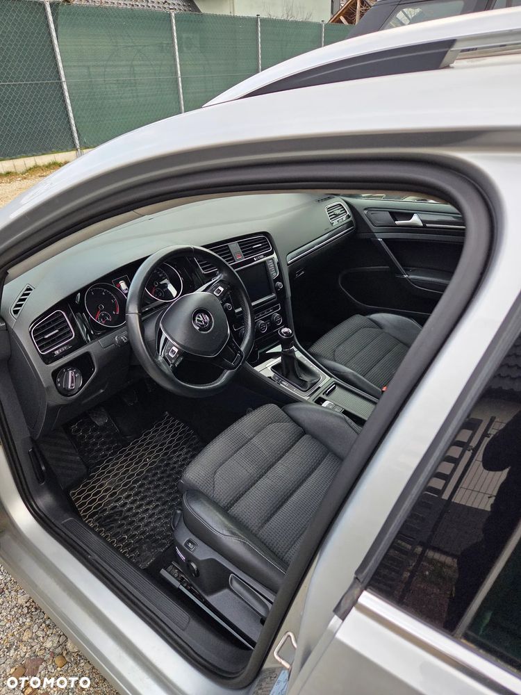 Volkswagen Golf 2.0 TDI (BlueMotion Technology) Highline - 17