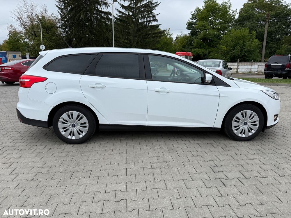 Ford Focus 1.5 EcoBlue Active Business - 5