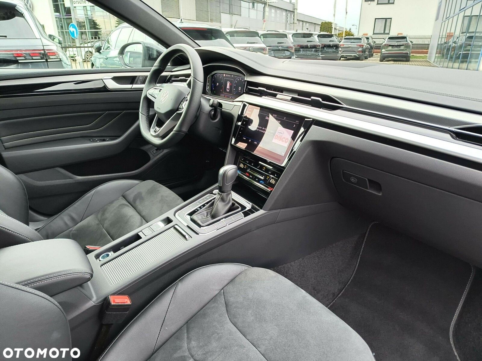 Volkswagen Arteon 2.0 TSI R-Line DSG - 10