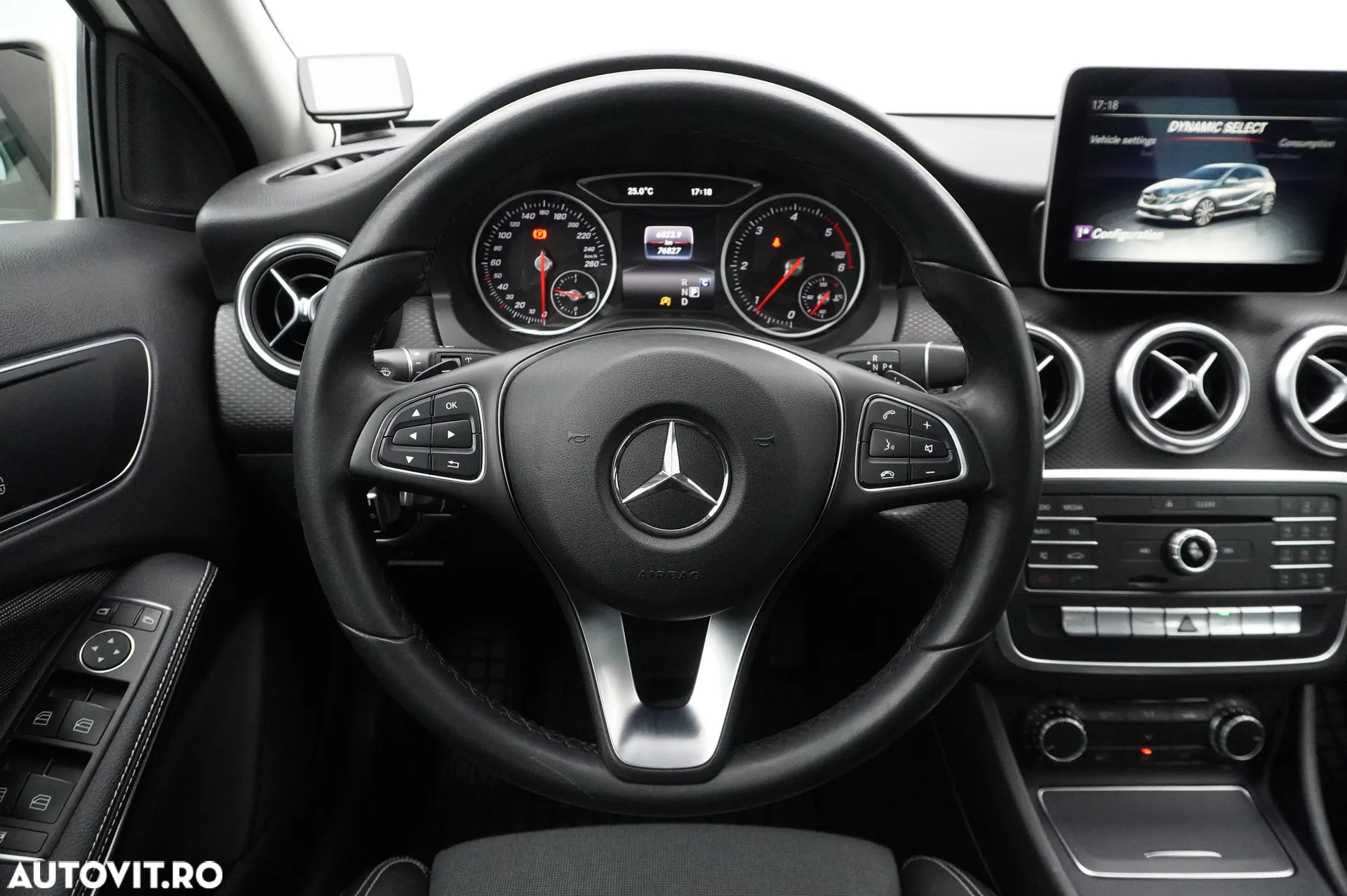 Mercedes-Benz A - 15