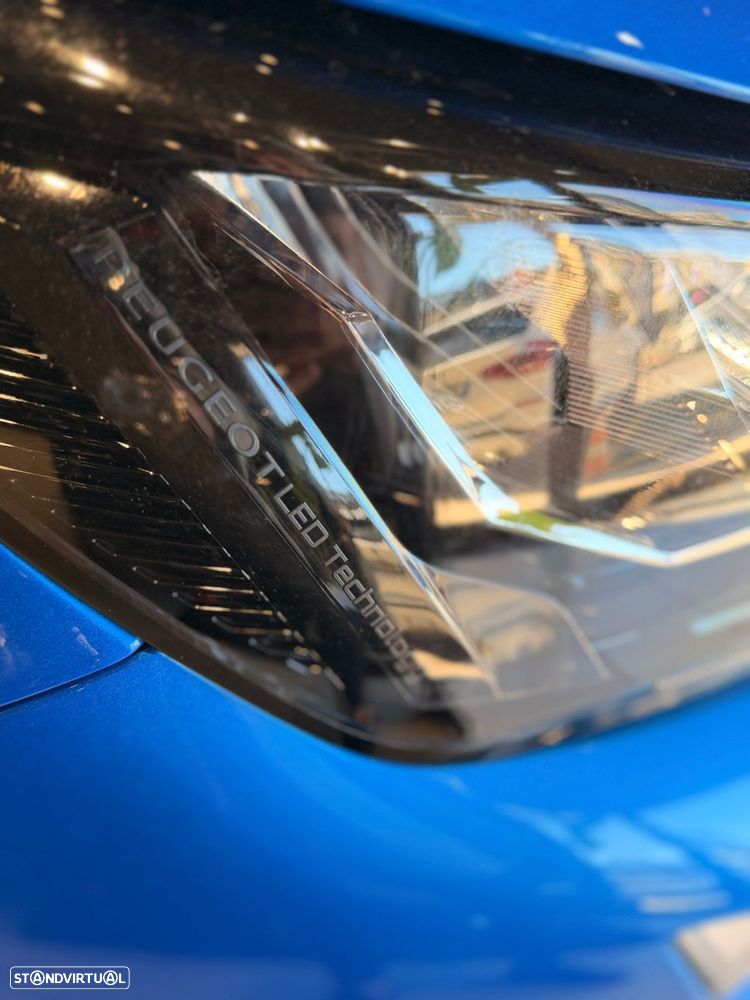 Peugeot 2008 1.2 PureTech Allure Pack - 9