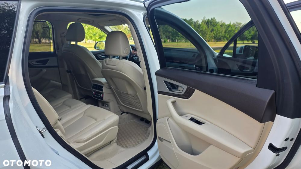 Audi Q7 3.0 TFSI Quattro Tiptronic - 19