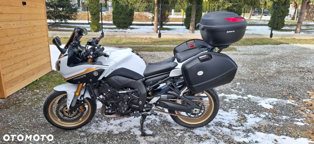 Yamaha FZ8 - 5