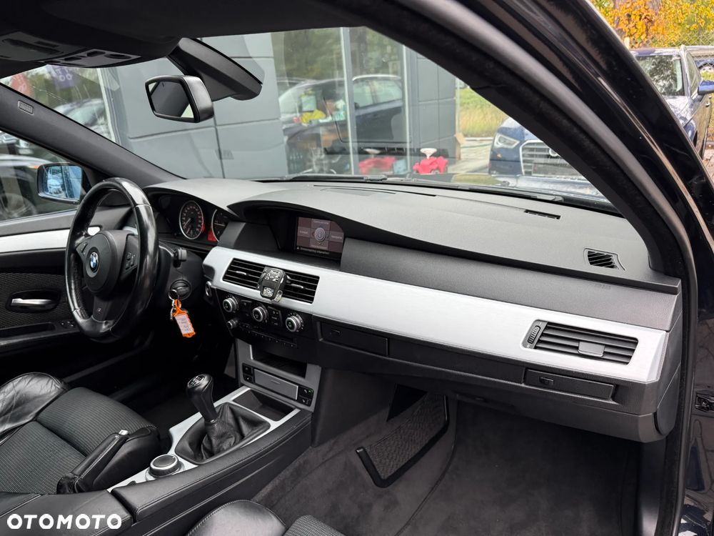 BMW Seria 5 520d Touring Edition Sport - 7