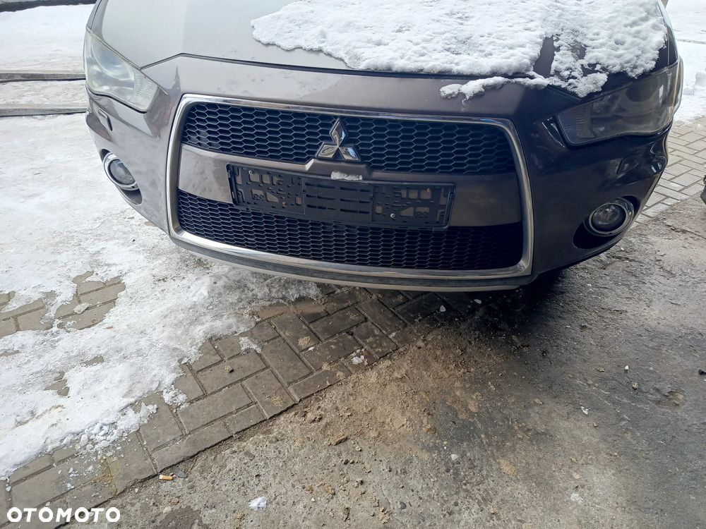 MITSUBISHI OUTLANDER II ZDERZAK PRZÓD PRZEDNI KOMPLETNY - 1