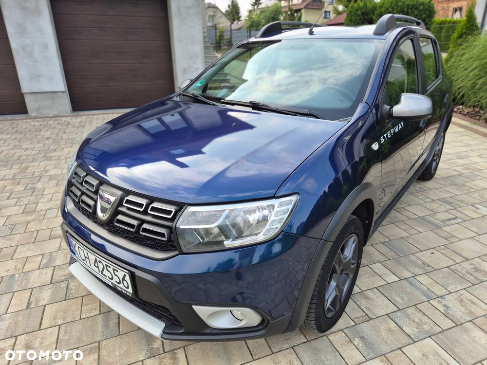 Dacia Sandero TCe 90 Celebration - 1