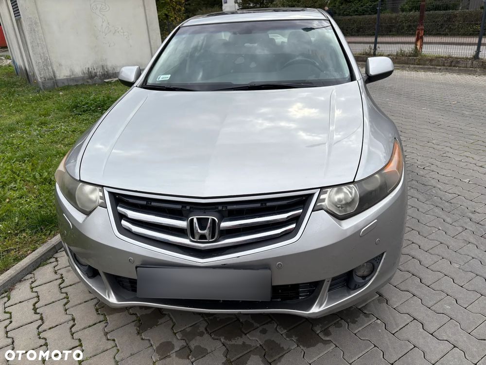 Honda Accord 2.0 Executive Nav - 16
