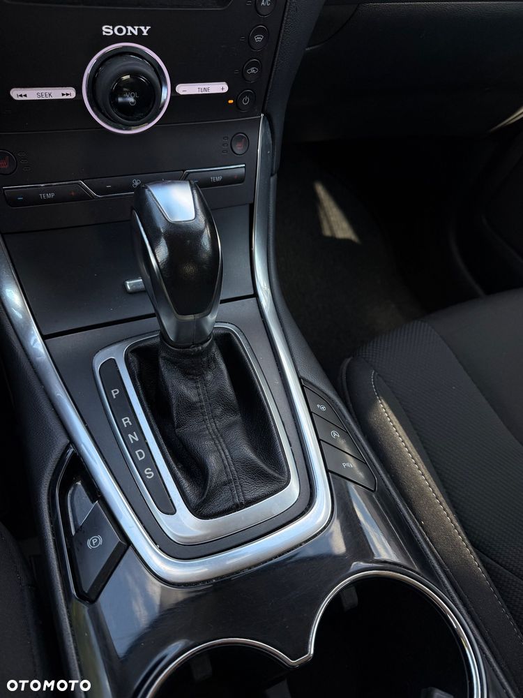 Ford S-Max 2.0 TDCi 4WD Titanium PowerShift - 23