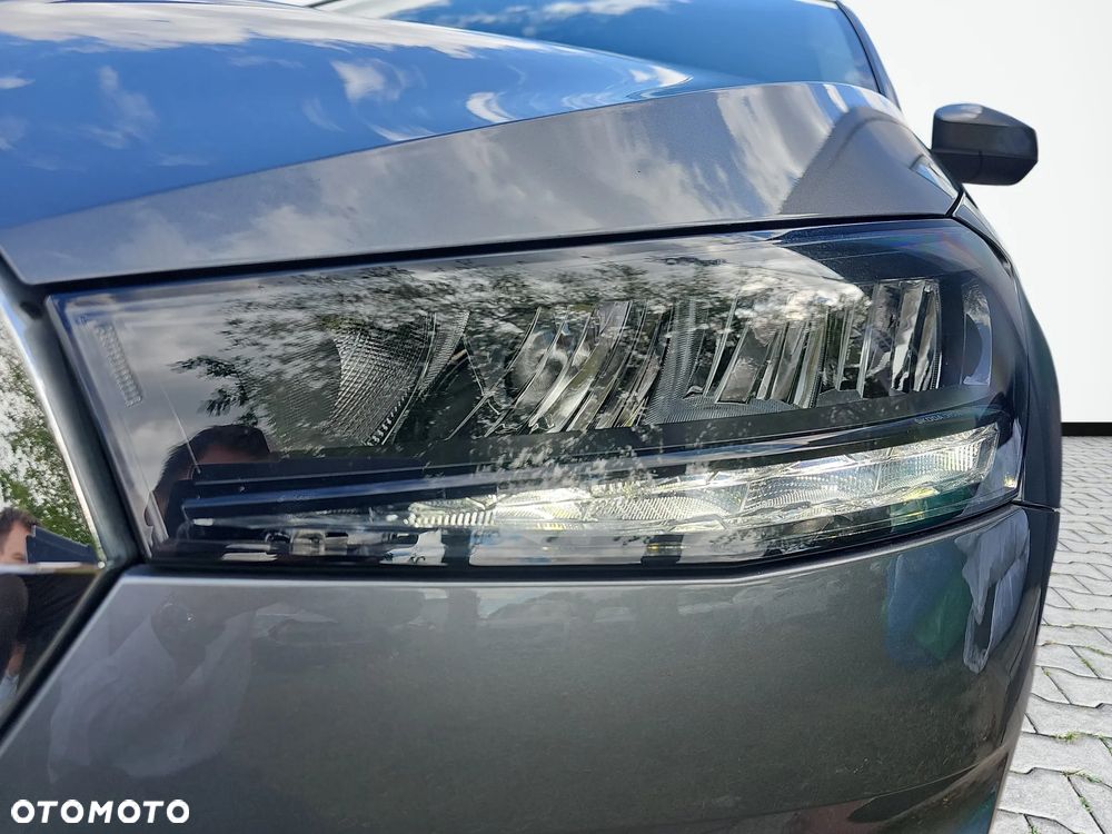 Skoda Fabia 1.0 TSI Ambition - 16