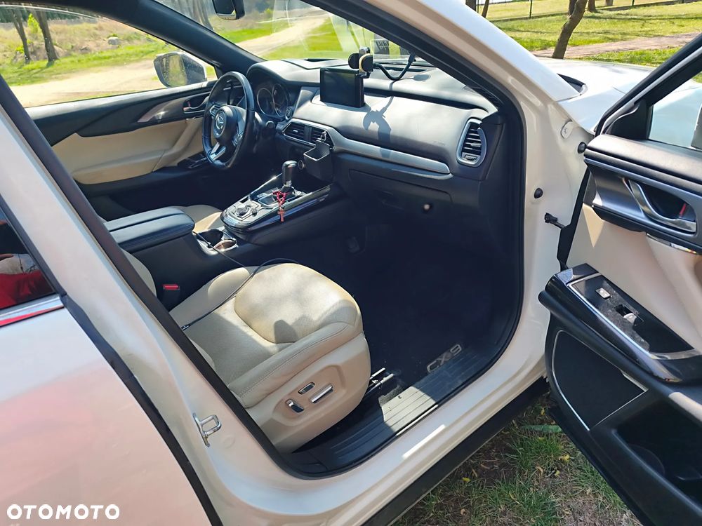 Mazda CX-9 - 14