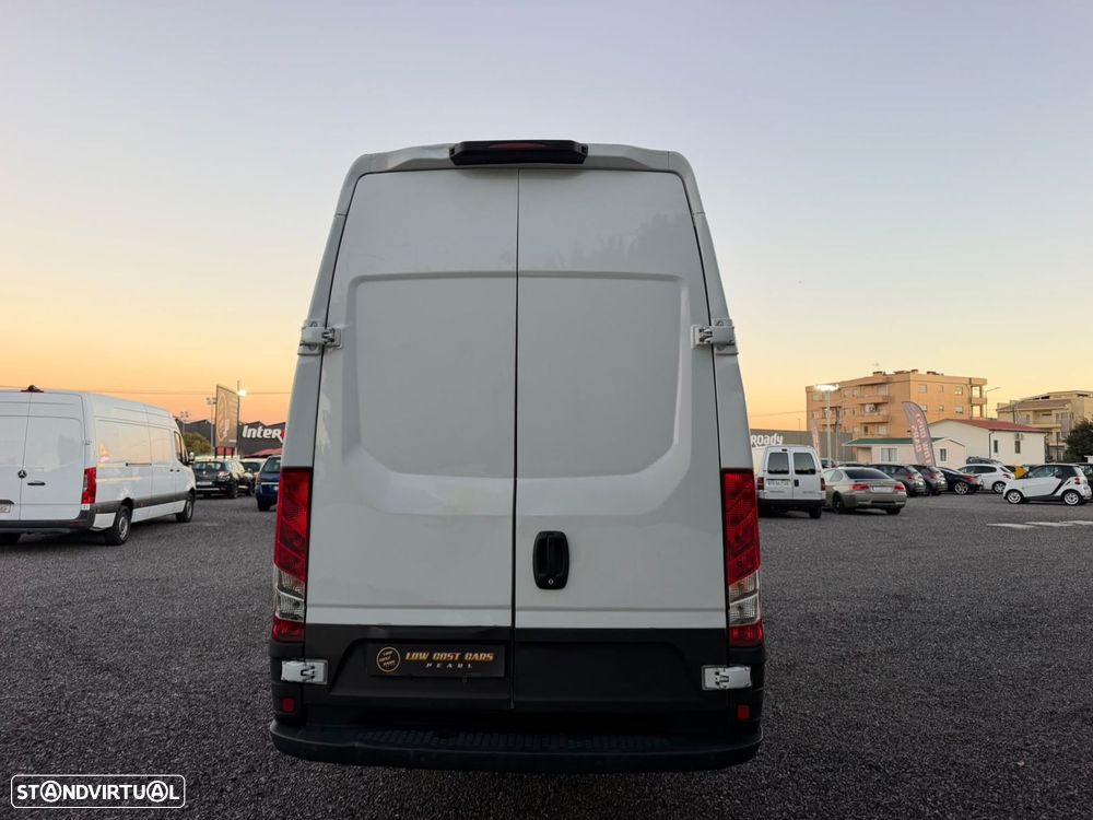 Iveco Daily DAILY 35C15 - 10