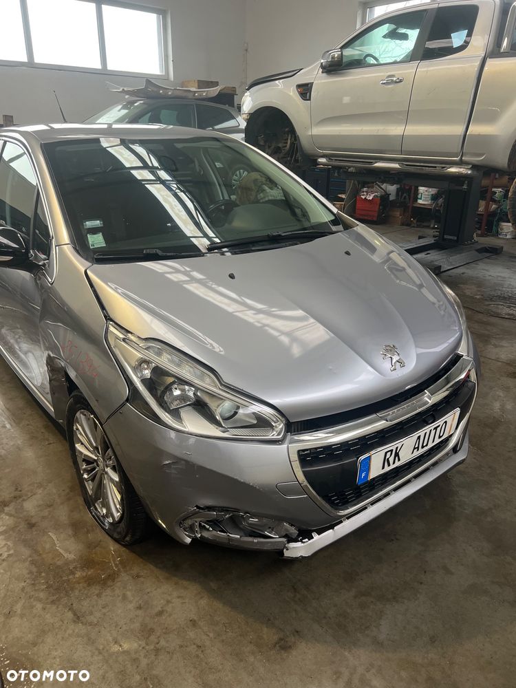 Peugeot 208 PureTech 110 Stop & Start Tech Edition - 1