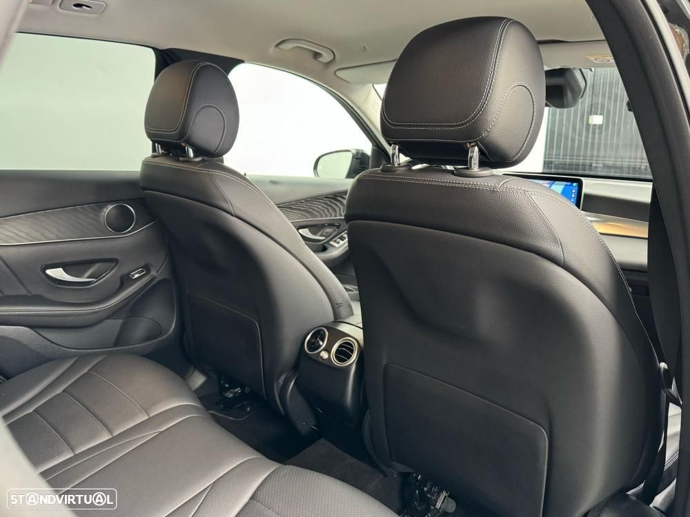 Mercedes-Benz GLC 300 e 4Matic 9G-TRONIC Avantgarde Advanced - 21