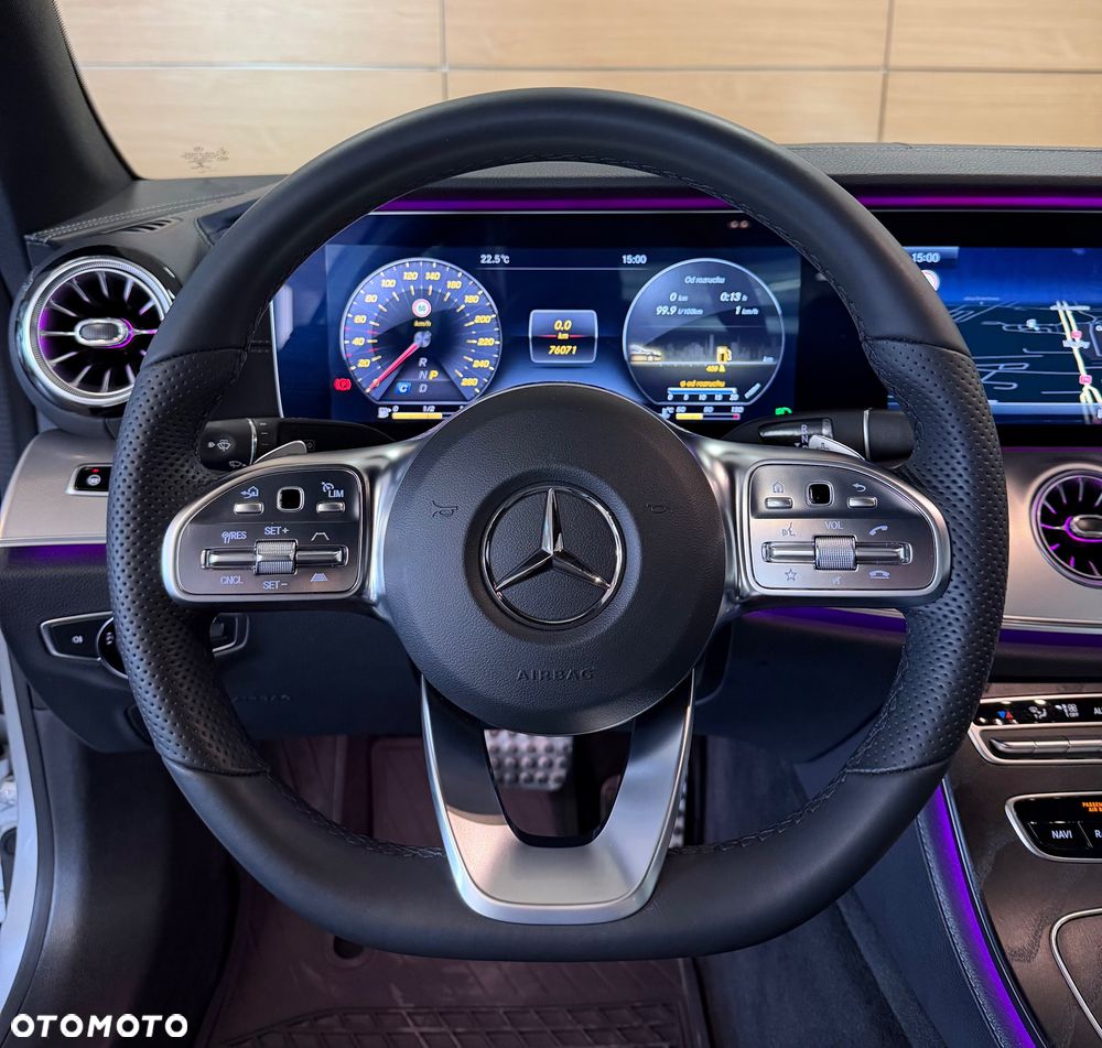 Mercedes-Benz Klasa E 200 4-Matic 9G-TRONIC - 14