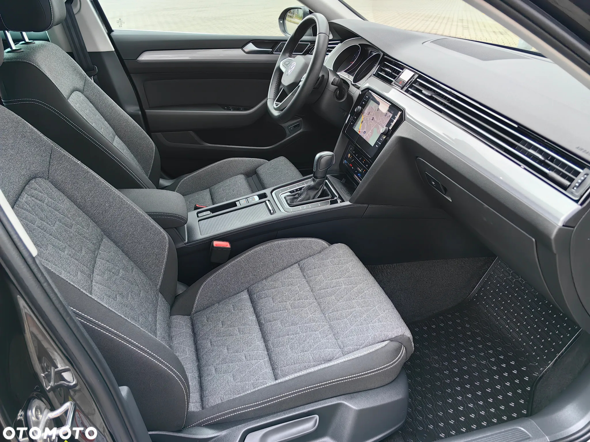 Volkswagen Passat Variant 1.5 TSI OPF DSG Highline - 26