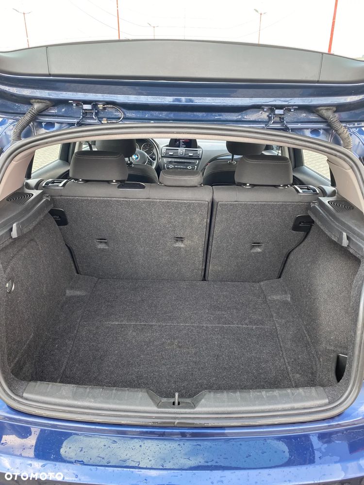 BMW Seria 1 116d Sport Line - 8