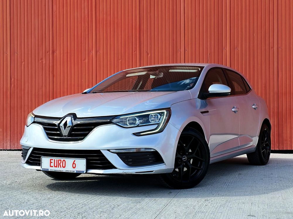 RENAULT Megane
