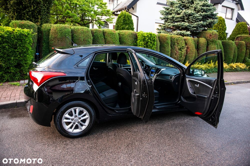 Hyundai i30 1.4 Advantage - 16