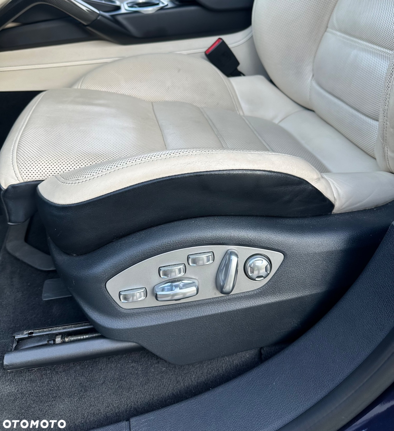 Porsche Cayenne Turbo - 30