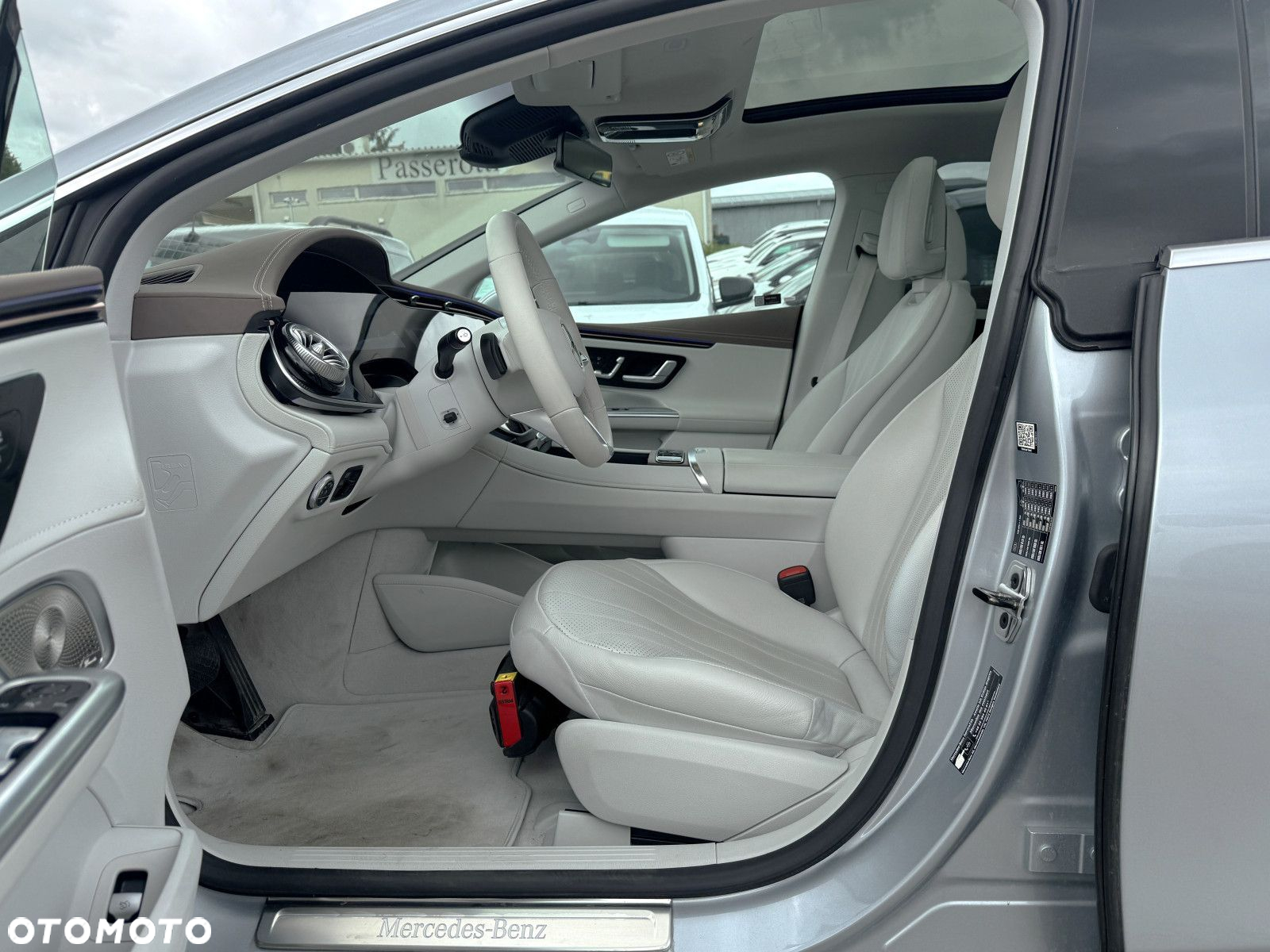 Mercedes-Benz EQE - 6