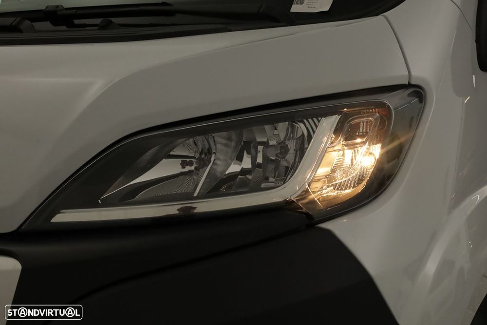 Peugeot boxer 2.2 bluehdi 333 l2h2 - 6