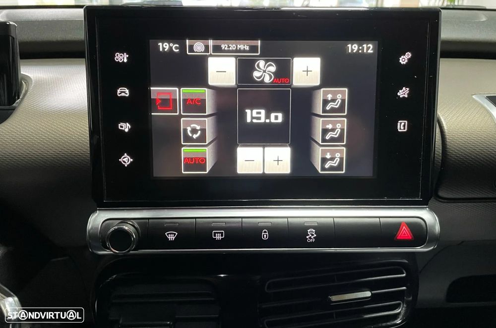 Citroën C4 Cactus 1.6 BlueHDi Shine Ed.Midnight - 35