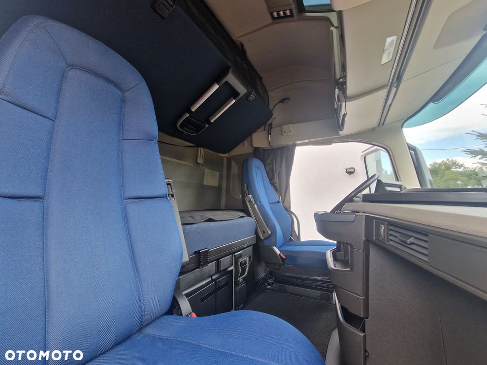 Volvo FH500 I-PARK COOL OSŁONY MIĘDZYOSIOWE - 16