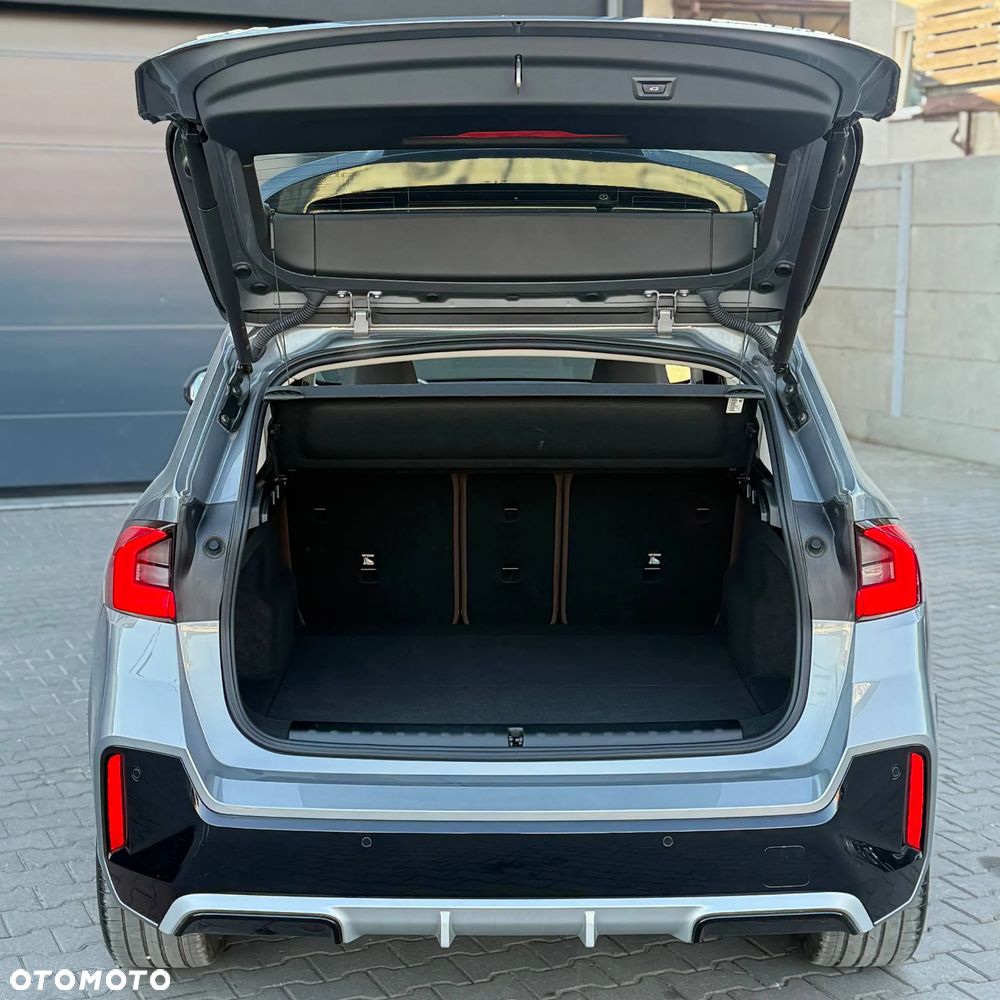 BMW X1 - 13