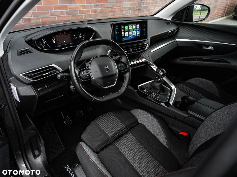 Peugeot 3008 1.5 BlueHDi Allure Pack S&S - 23
