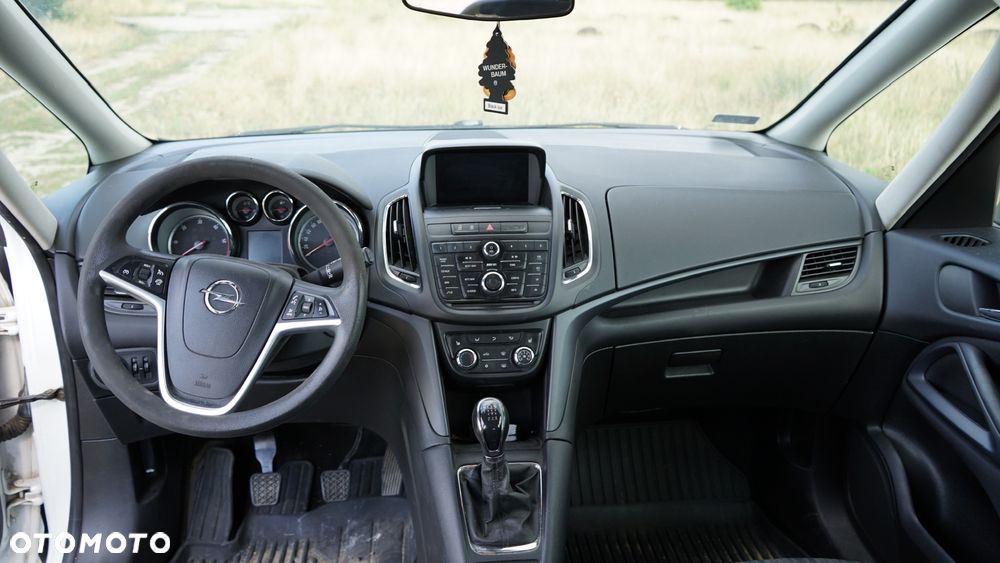Opel Zafira - 6