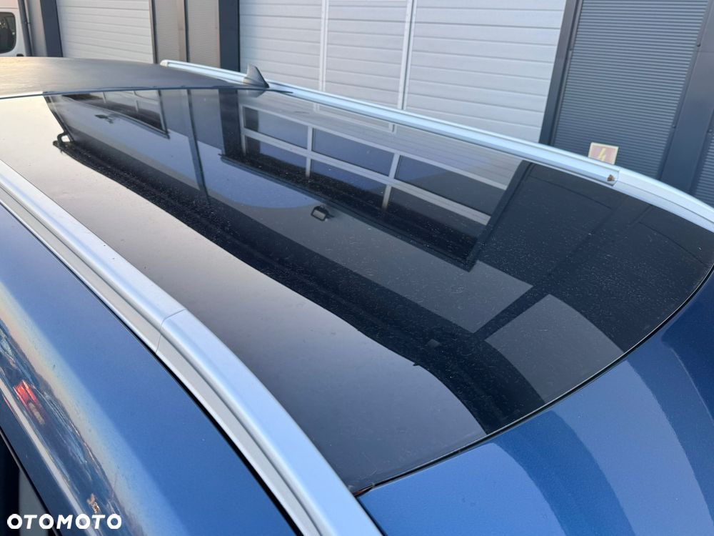 Ford Tourneo Connect Grand - 33