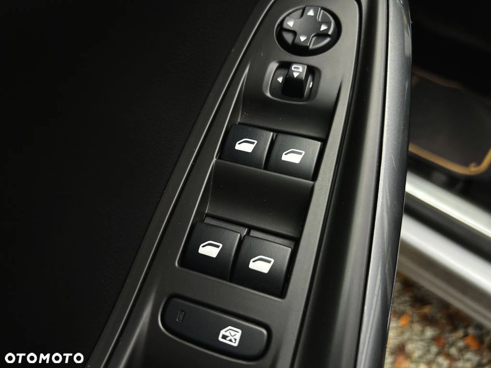 Opel Grandland X 1.6 CDTI Innovation S&S - 34