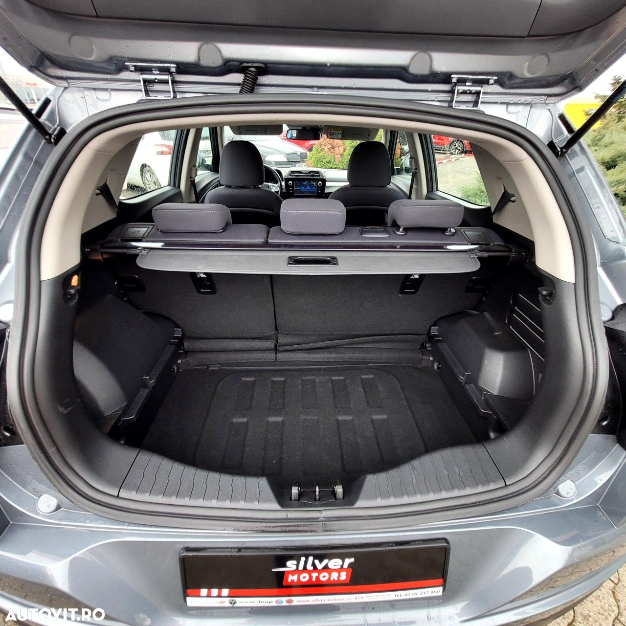 SsangYong Tivoli - 10