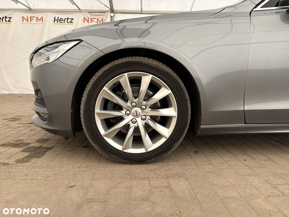 Volvo V90 - 21