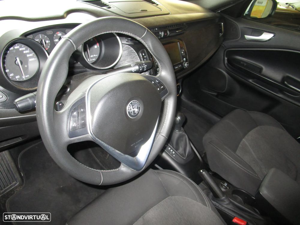 Alfa Romeo Giulietta 1.6 JTDm Sport TCT - 16