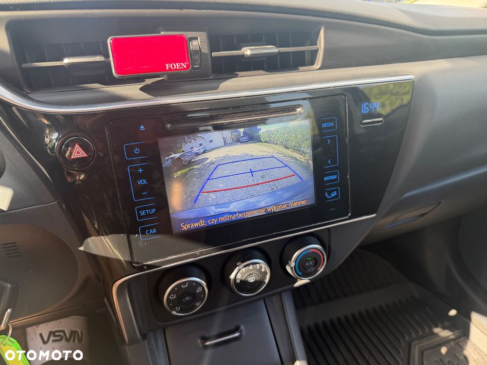 Toyota Corolla 1.6 Premium - 7