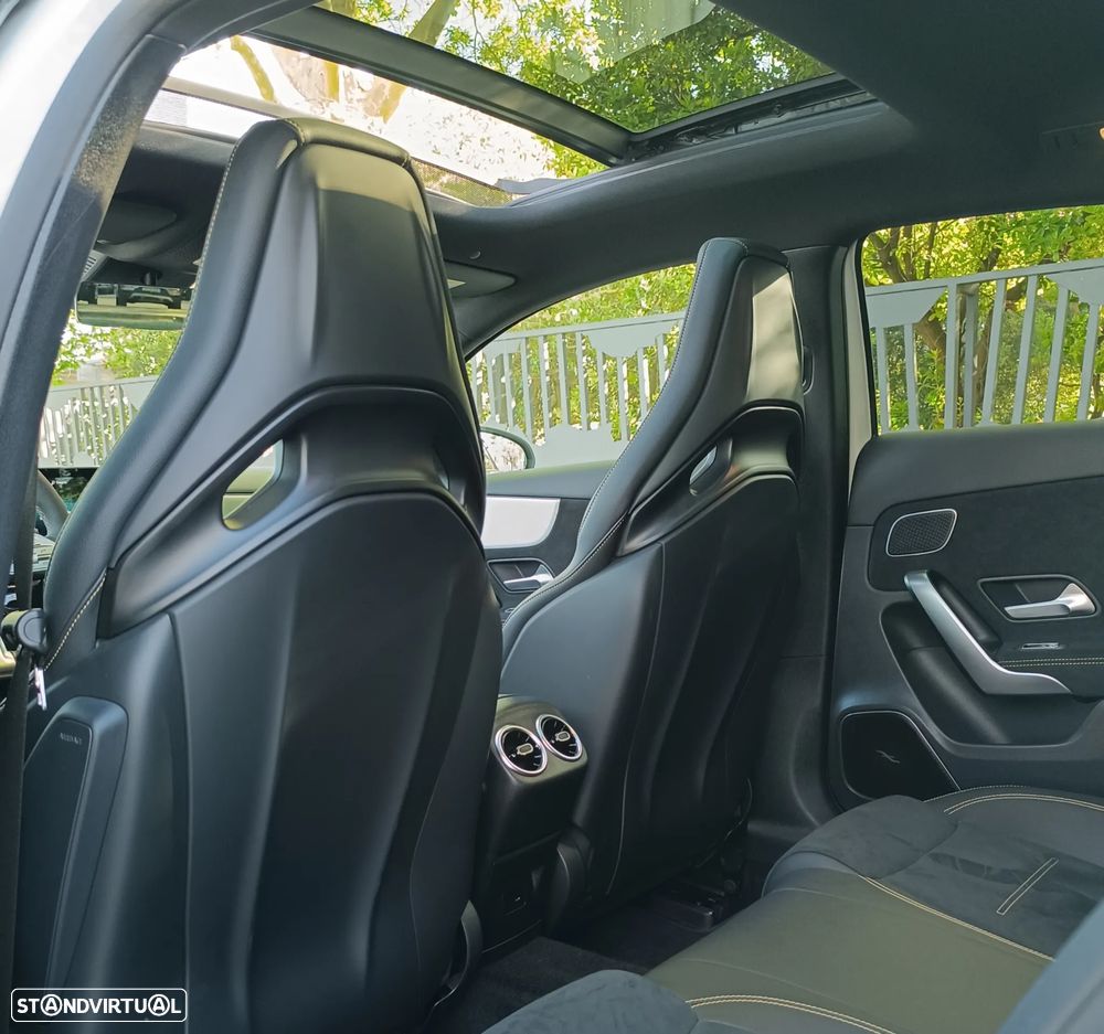 Mercedes-Benz A 45 AMG S 4Matic+ - 21