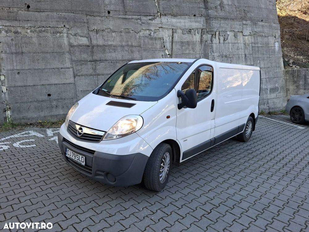 Opel Vivaro - 6