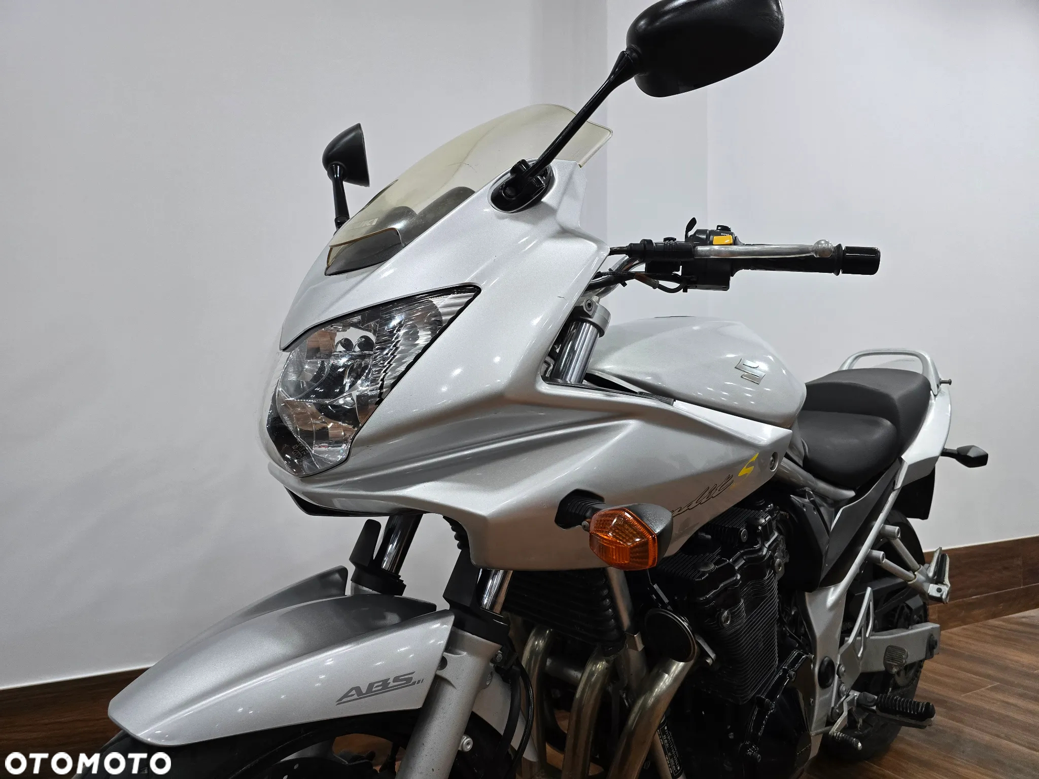 Suzuki Bandit - 3