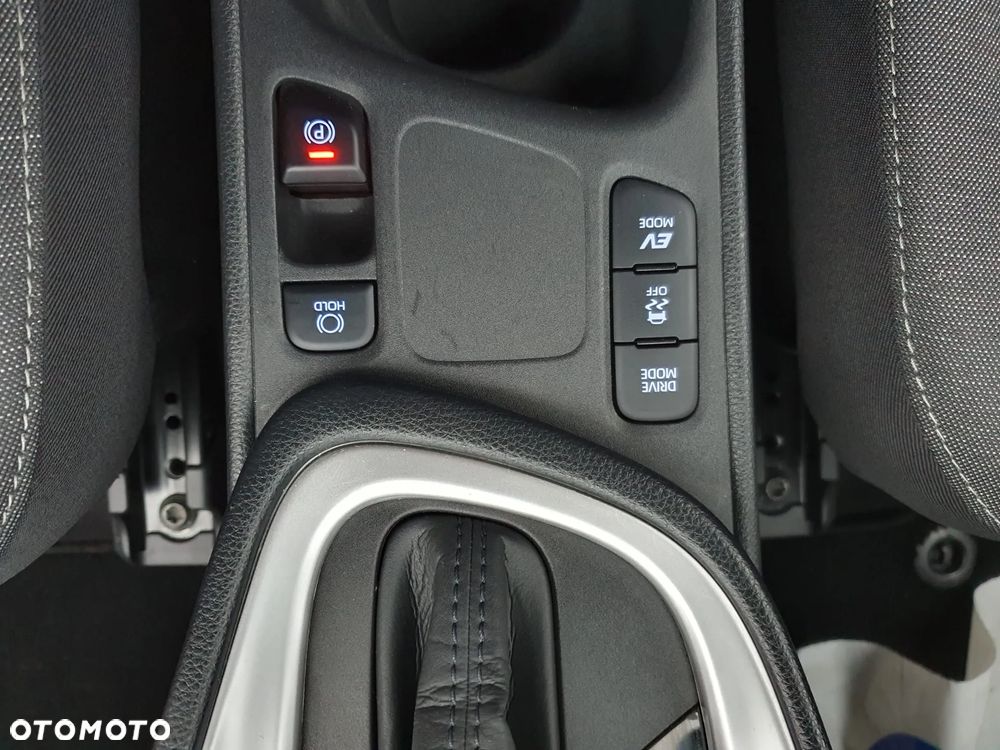 Toyota Yaris - 17