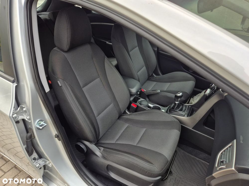 Hyundai i30 blue 1.6 GDI Trend - 9