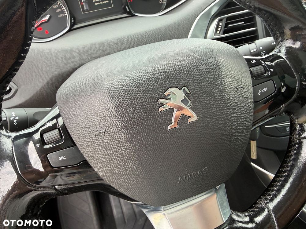 Peugeot 308 - 34