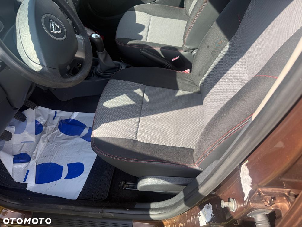 Dacia Duster 1.6 Ambiance - 19