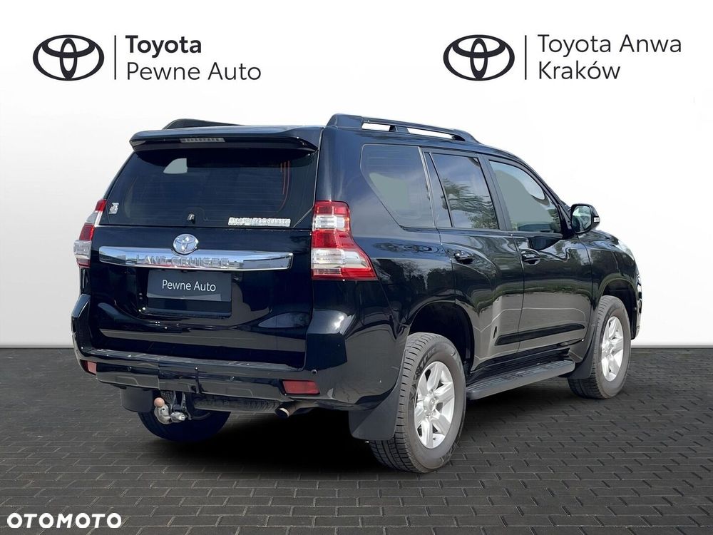 Toyota Land Cruiser - 5